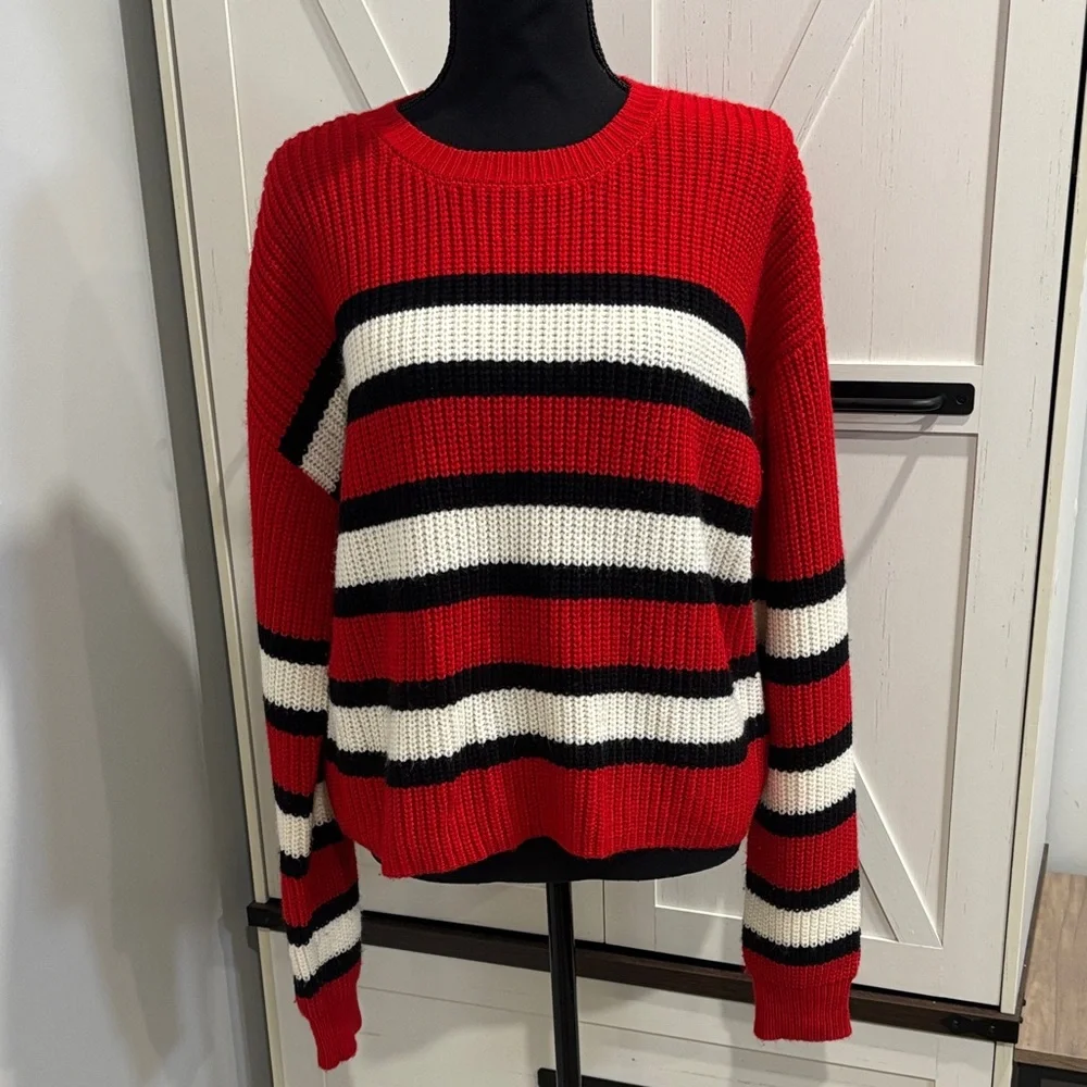 Sweater Red, Black and White Striped crew neck - Picture 4 of 4